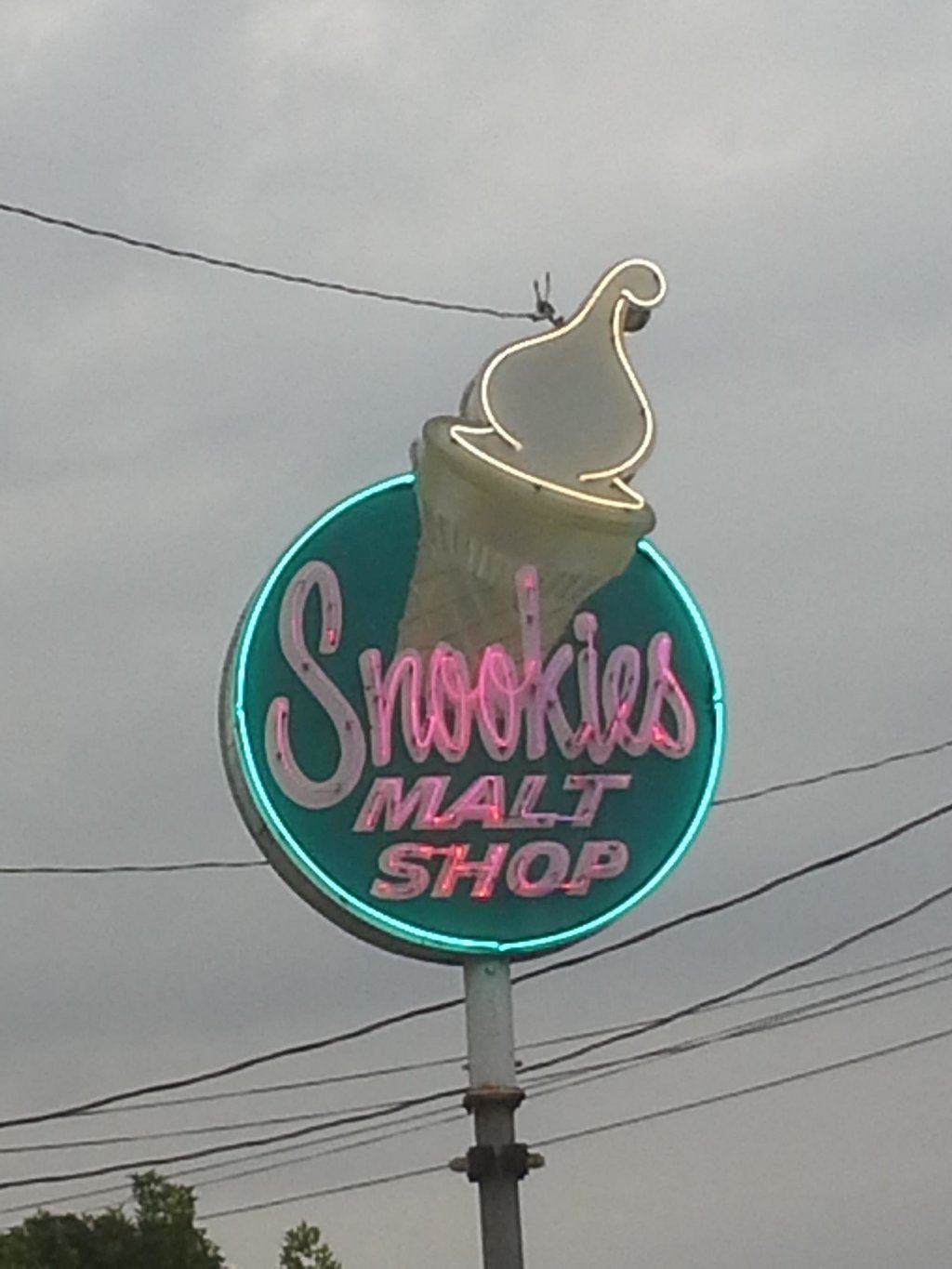 Snookies Malt Shop